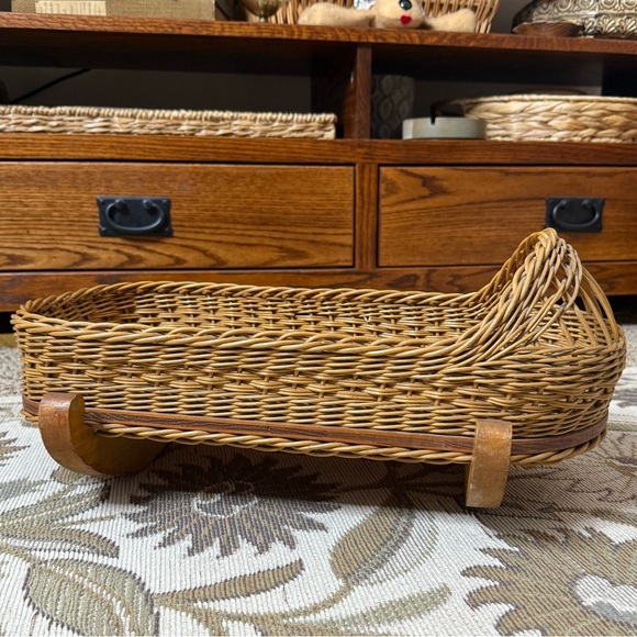 Wicker Doll Bed Cradle Bassinet Wood Rattan Rocking Basket Planter - Picture 2 of 6
